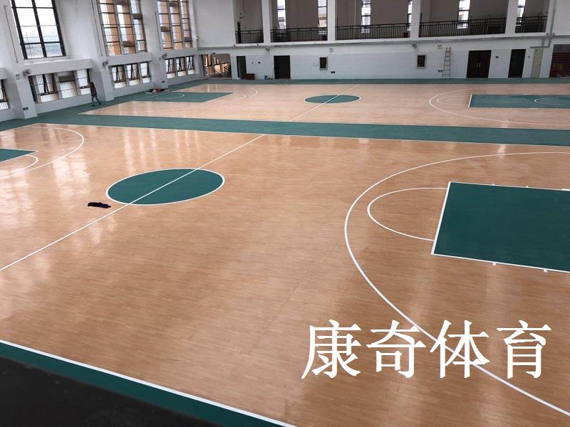 江南小學華府校區(qū)室內PVC運動地板膠籃球館案例——康奇體育